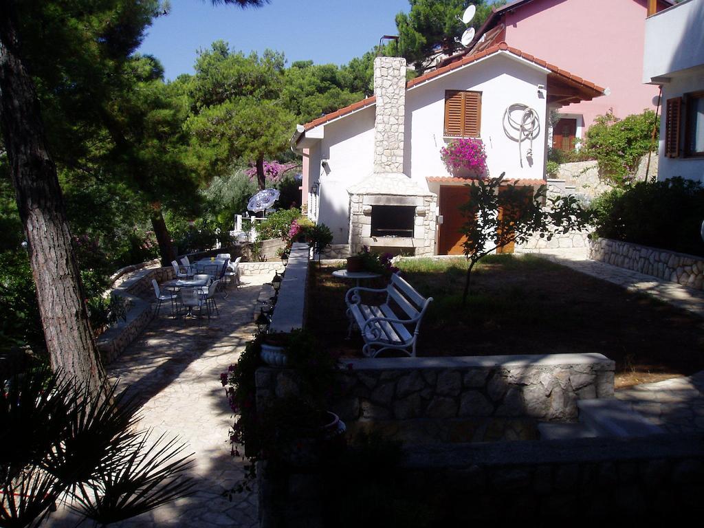 Apartments & Rooms Bianca Mali Losinj Exterior photo